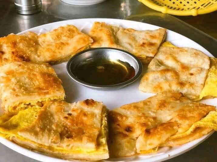 Fetira with honey
